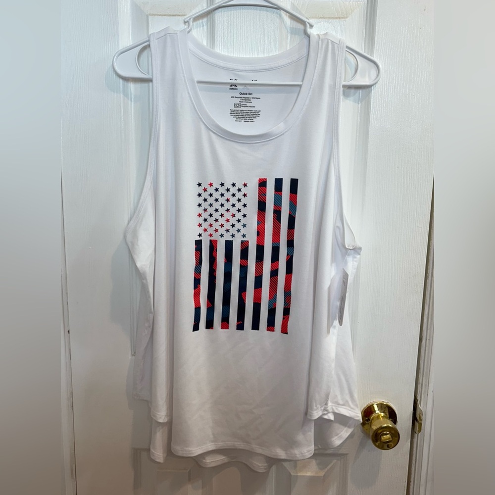 NWT Xersion women’s athletic tank size XL